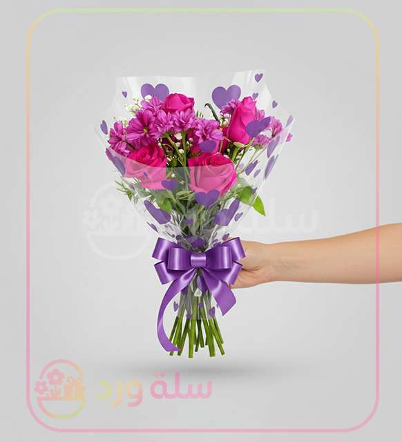 باقة الجوري الفوشيا الرومانسية الفاخرة